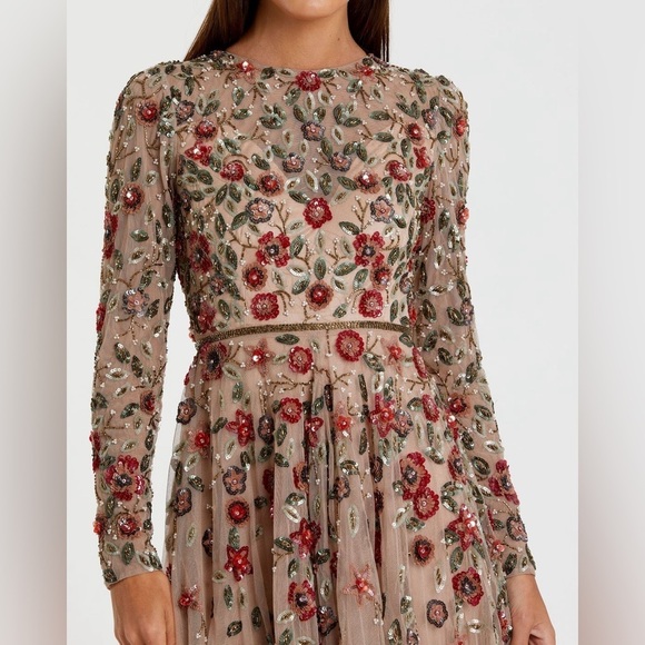 Mac Duggal 5533 NWOT Embellished High Neck Long Sleeve A Line Gown - Picture 5 of 8